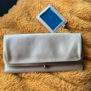 HOBO LAUREN CLUTCH LEATHER WALLET, Gold Dust- Leather